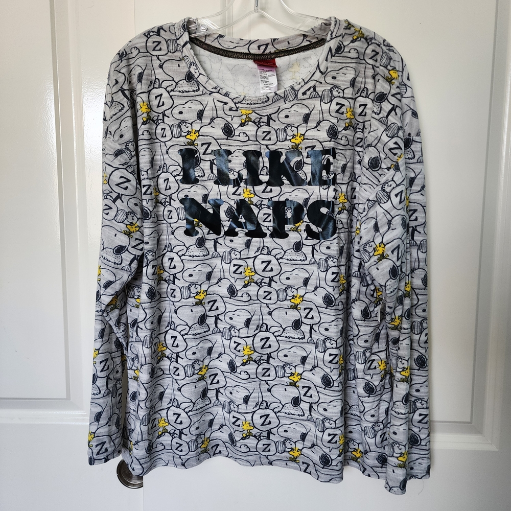 Peanuts Gray and Yellow Pajama Top